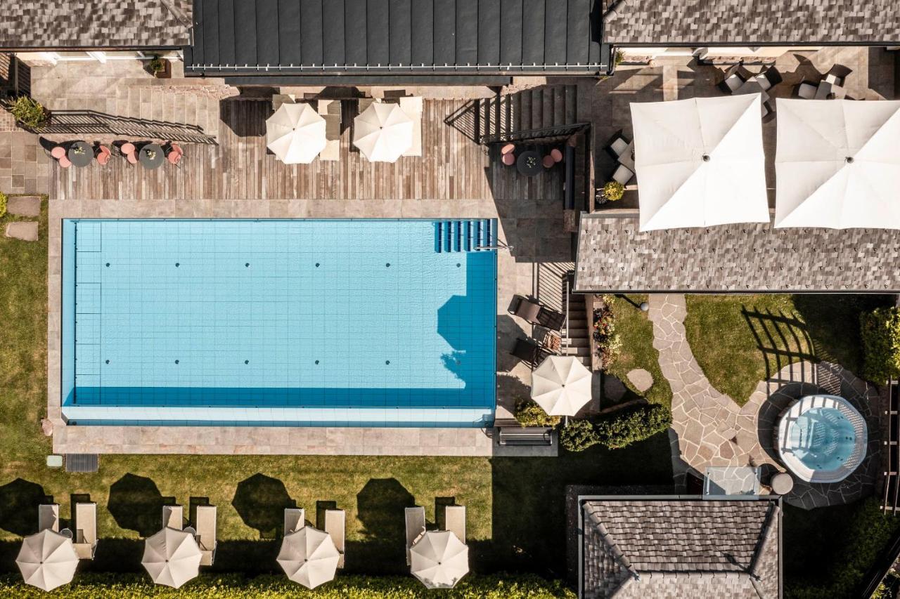 Hotel Villa Kastelruth Exteriör bild